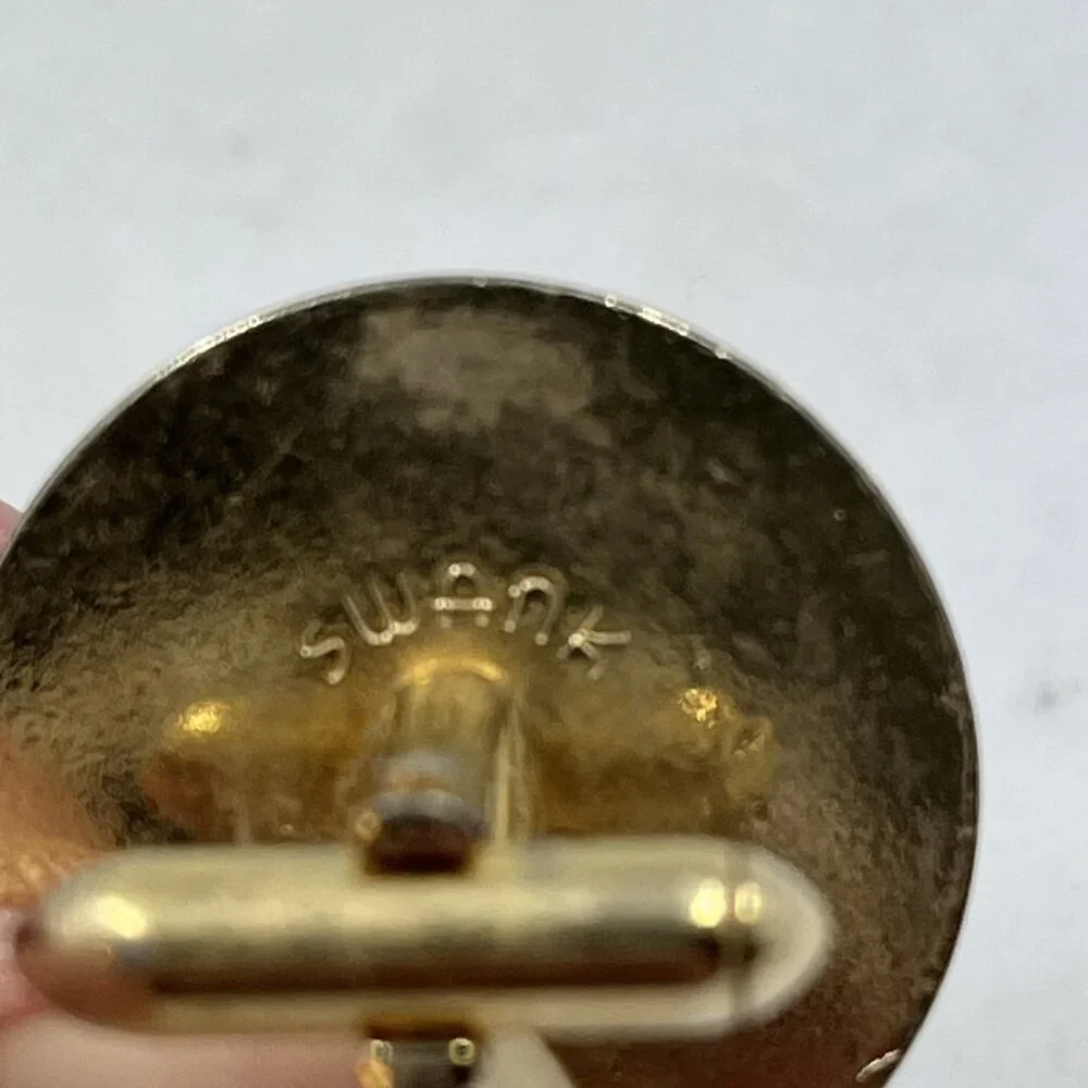 Vintage Swank Mens Cufflinks Gold Tone Sailboat Sailing Ship Boat‎ Waters Pirate